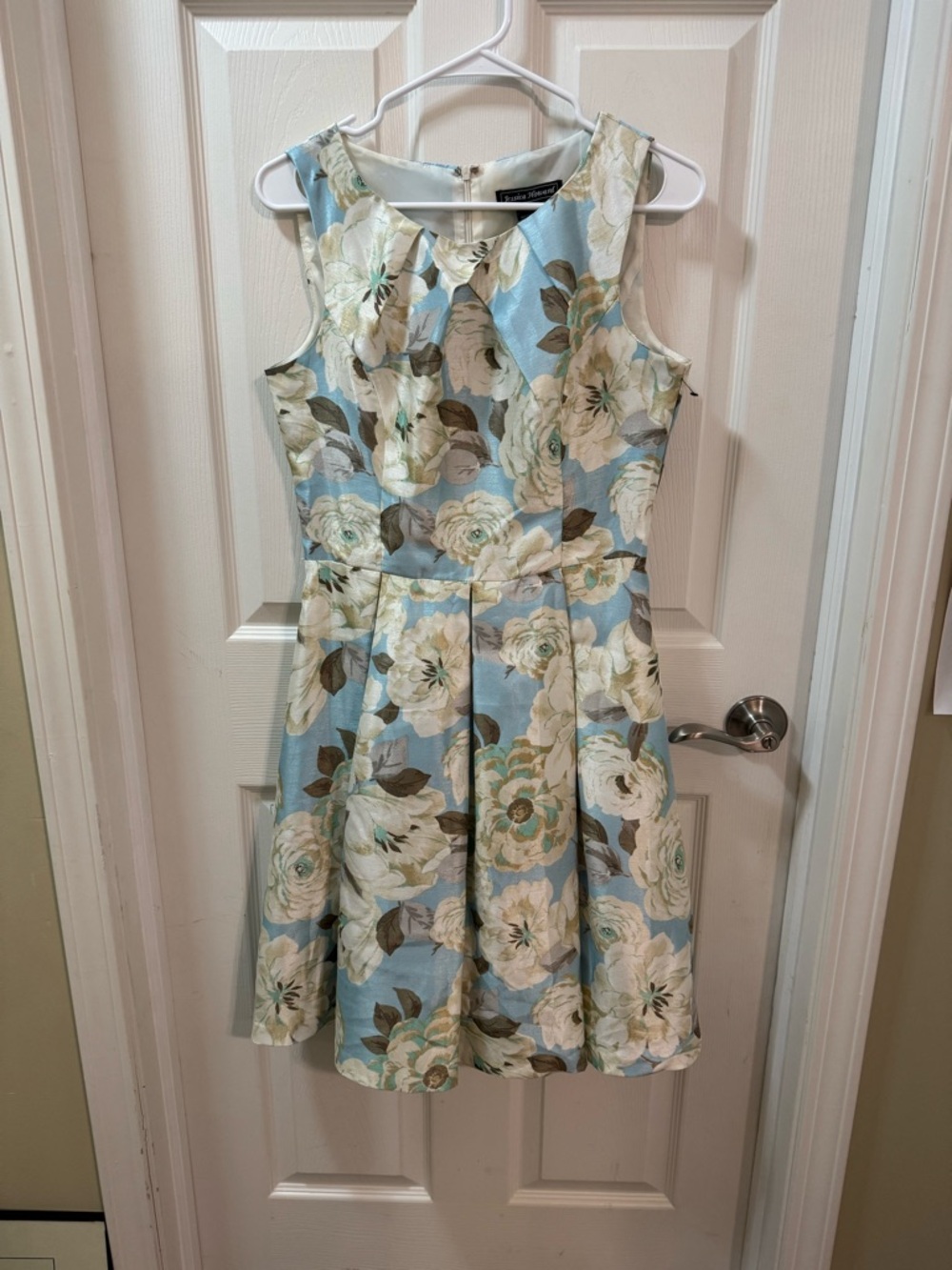 Sleeveless pleated party wedding cocktail dress size 6